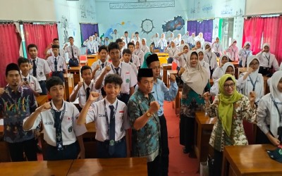 LDK Pengurus OSIS dan MPK MTsN 8 Kediri