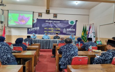 Studi Tiru Kopsis dan Kantin MTsN 8 kediri