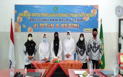 Disiminasi Bimtek Pembelajaran Berbasis Literasi dan Numerasi Bagi Guru KKM MTsN 8 Kediri