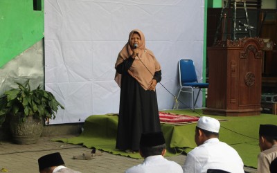 Salat  Idul Adha 1445 H di MTsN 8 Kediri