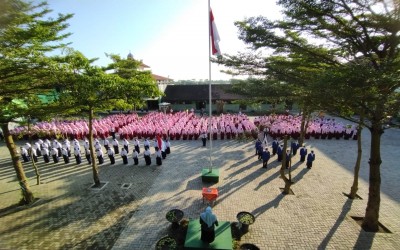 Pelantikan OSIS dan MPK MTsN 8 Kediri