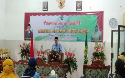 Pelepasan Siswa Kelas IX MTsN 8 Kediri Secara Virtual